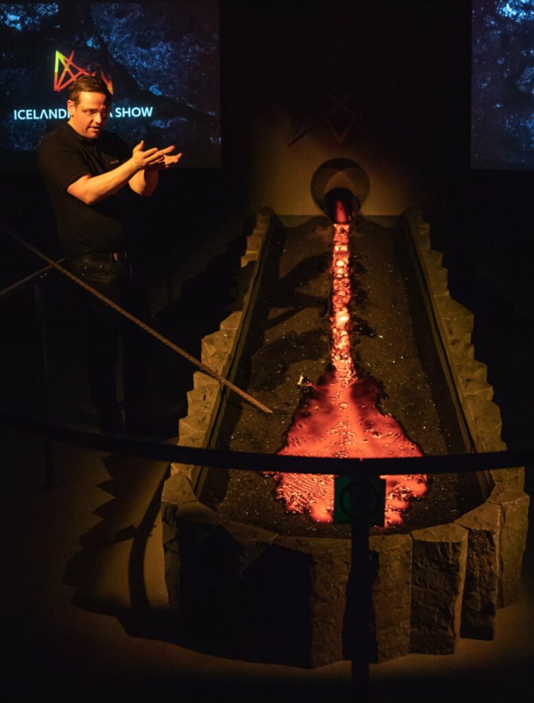 Icelandic Lava Show hlýtur Nýsköpunarverðlaun ferðaþjónustunnar