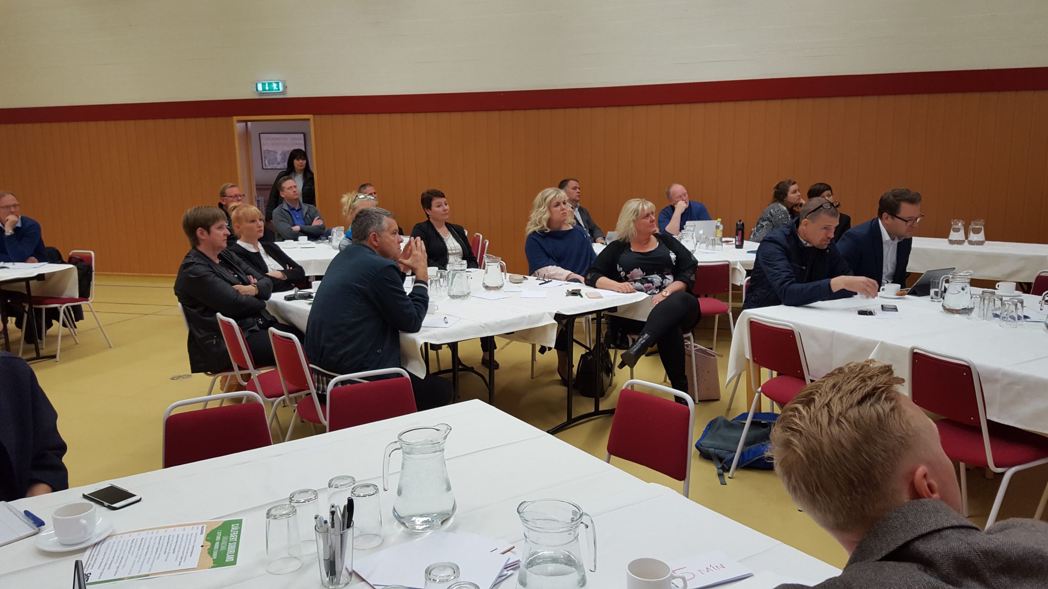 Skýrsla og fyrirlestrar vegna ráðstefnunnar "Sjálfbært Suðurland - úrgangsmál"