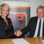 Samningur um almenningssamgöngur undirritaður